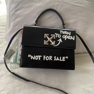 Off white 2.8 jitney bag not for sale